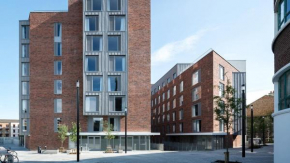 Stylish Apartments & Private Rooms at Binary Hub in Dublin